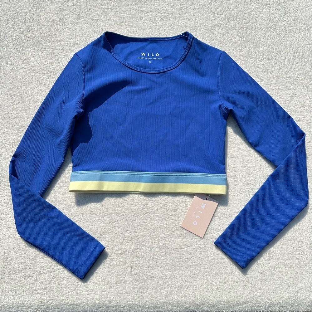 Cropped Long-Sleeve Athletic Top in Royal Blue - Picture 2 of 11
